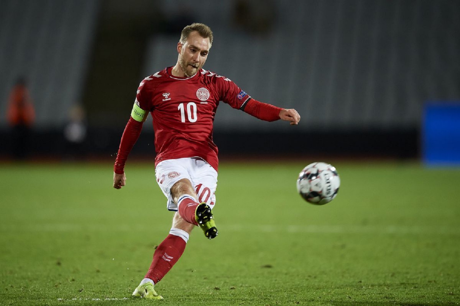 تردیدهای اریکسن ادامه دارد ستاره دانمارکی در انتظار برنامه منچستریونایتد