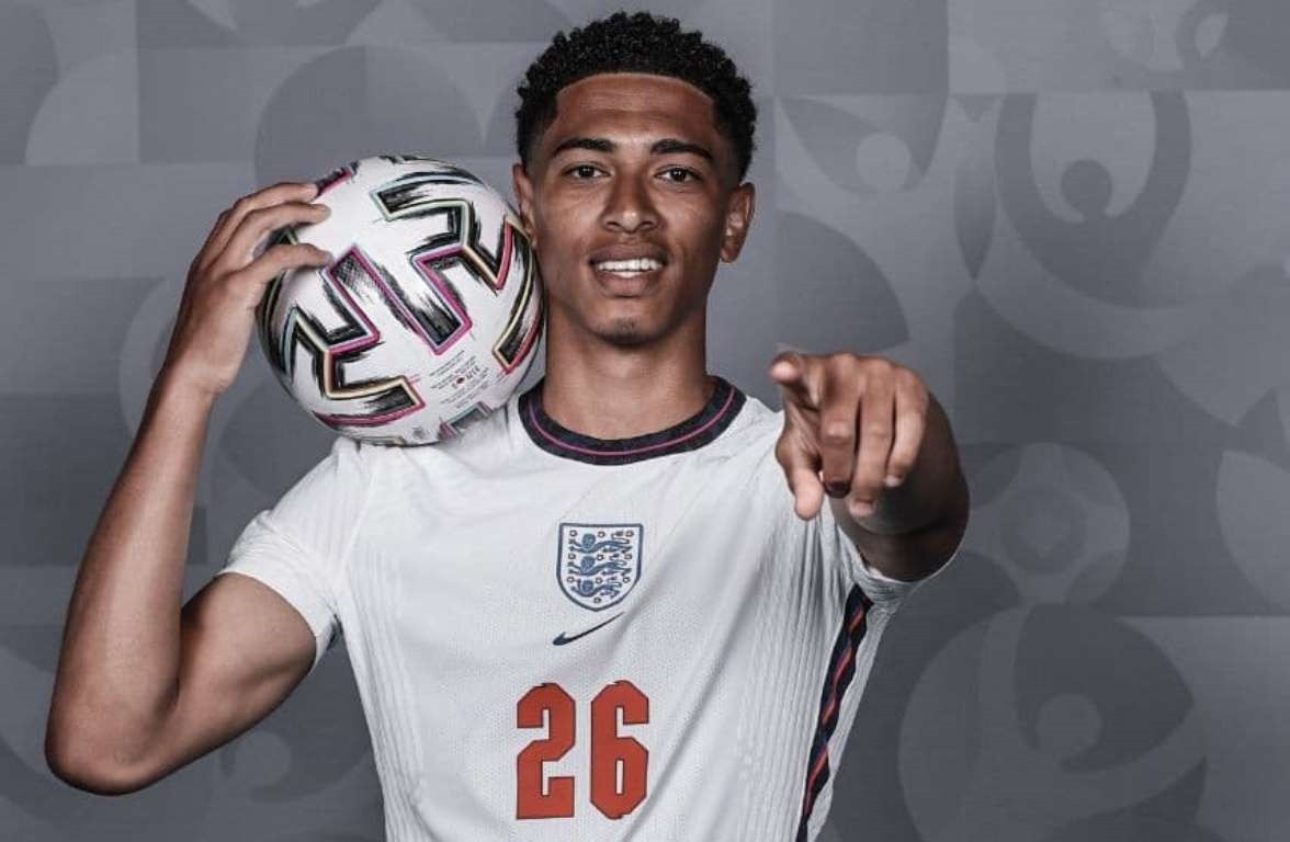 رقابت دو غول لیگ برتر بر سر خرید هافبک گرانقیمت - اخبار لیگ جزیره رقابت دو غول لیگ برتر بر سر خرید هافبک گرانقیمت