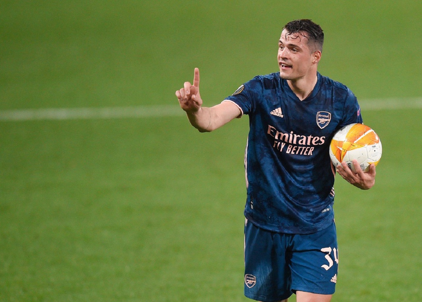 دروازه‌ بان بارسلونا راهی لیگ برتر انگلیس می‌شود؟