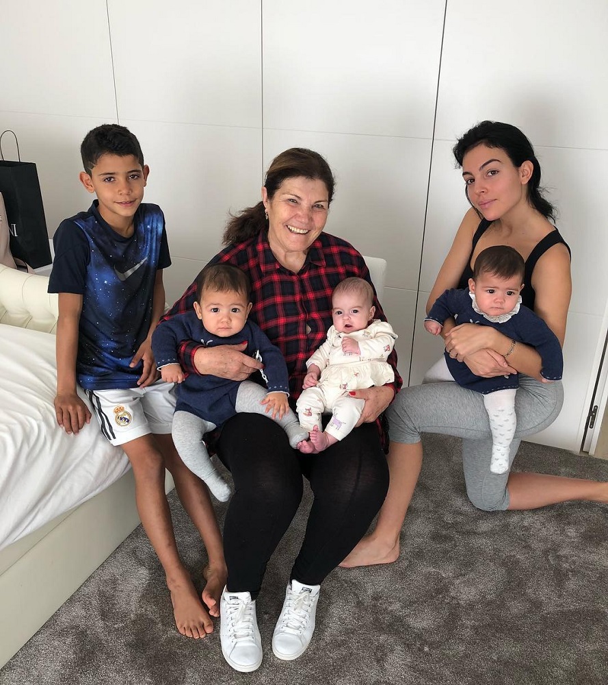 گزینه هیجان انگیز منچستریونایتد برای جانشینی رونالدو شیاطین سرخ بمب میترکانند؟ - اخبار لیگ جزیره گزینه هیجان انگیز منچستریونایتد برای جانشینی رونالدو شیاطین سرخ بمب میترکانند؟