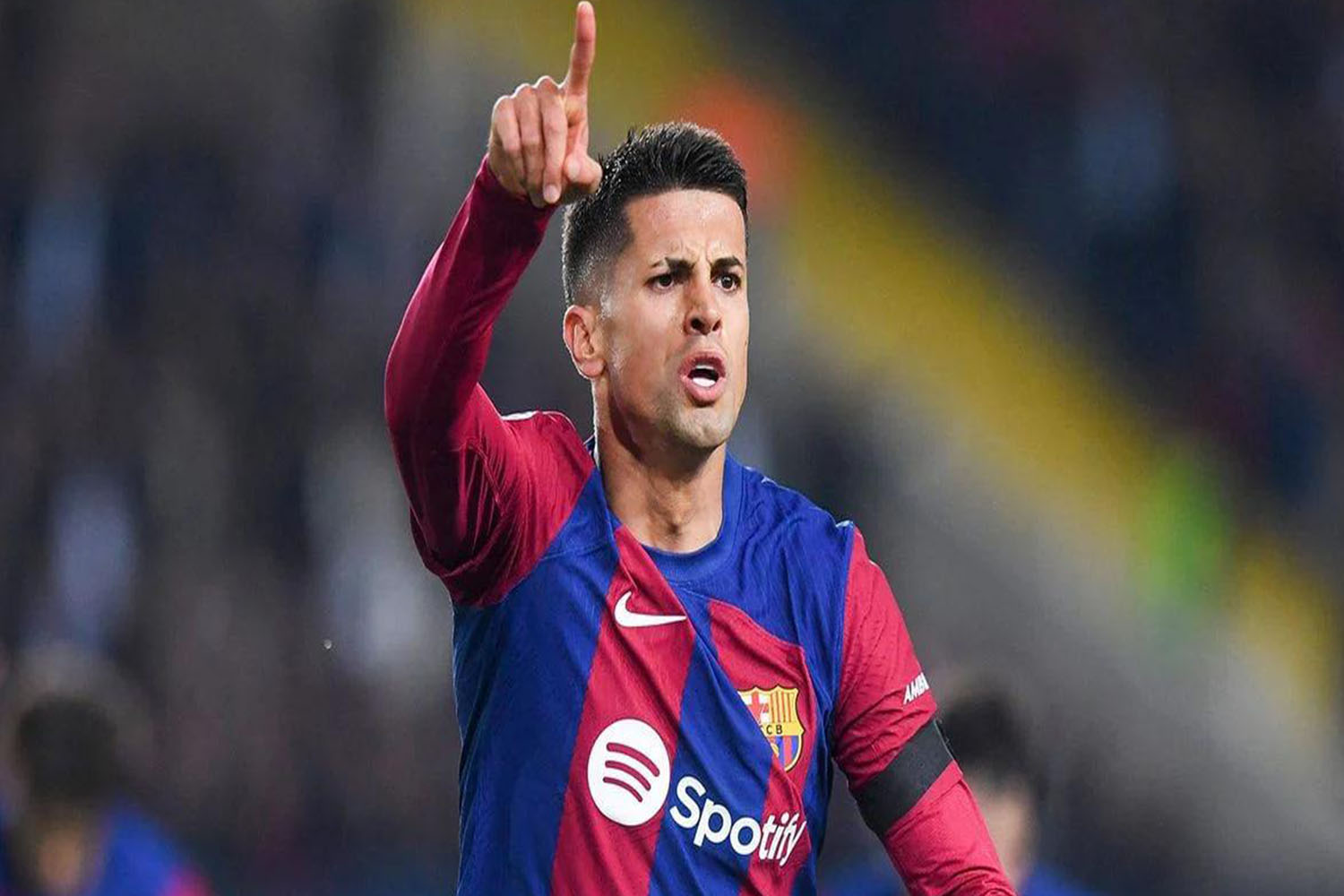 اخبار لیگ جزیره ژائو کانسلو محور گفتگوهای تازه میان بارسلونا و منچسترسیتی