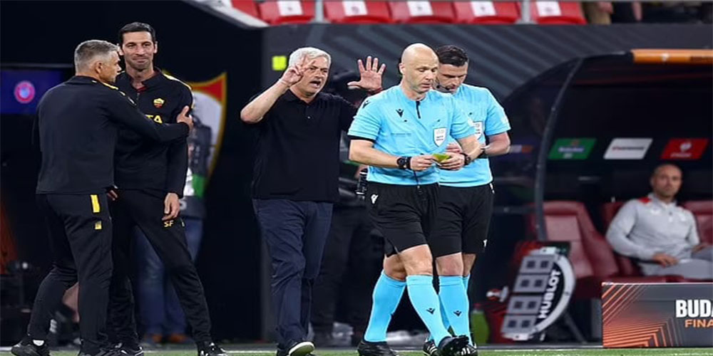 استراحت داور انگلیسی به علت تهدید شدن به مرگ! - اخبار لیگ جزیره استراحت داور انگلیسی به علت تهدید شدن به مرگ!