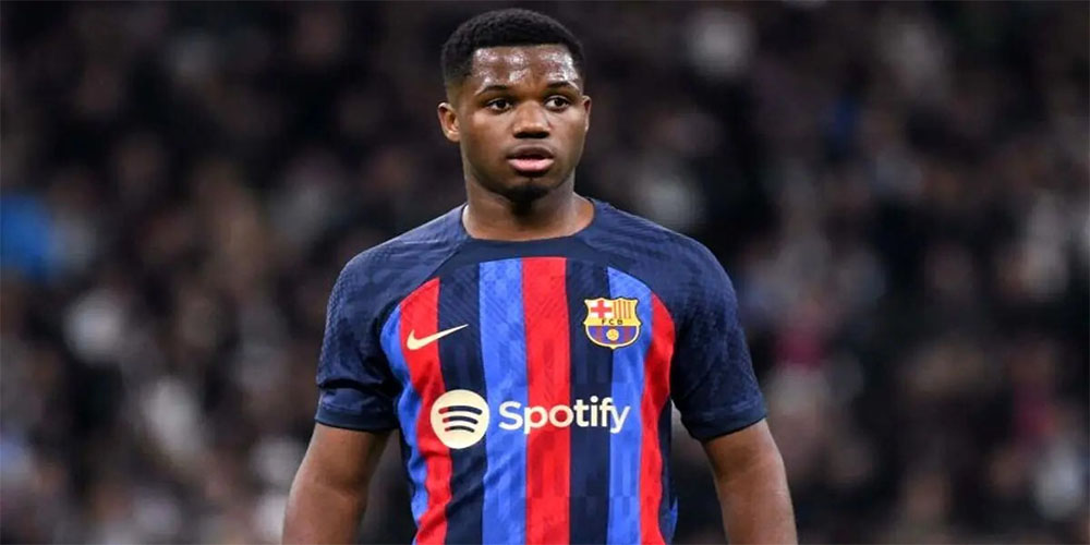 بارسلونا آماده فروش وارث پیراهن لیونل مسی است