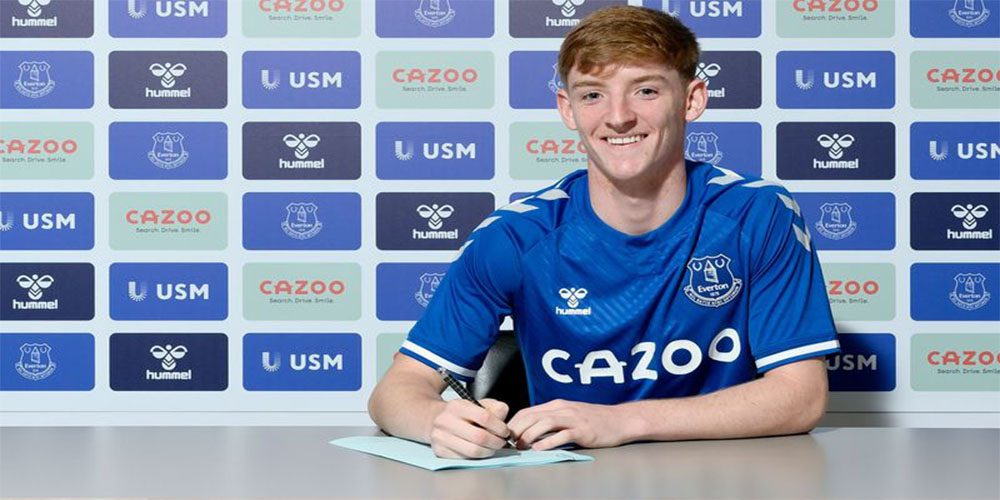 رسمی: ستاره تیم ملی انگلیس با نیوکسل تمدید کرد