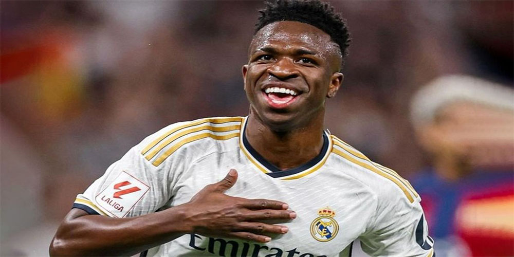 فوری: توپ طلای وینیسیوس پرید!