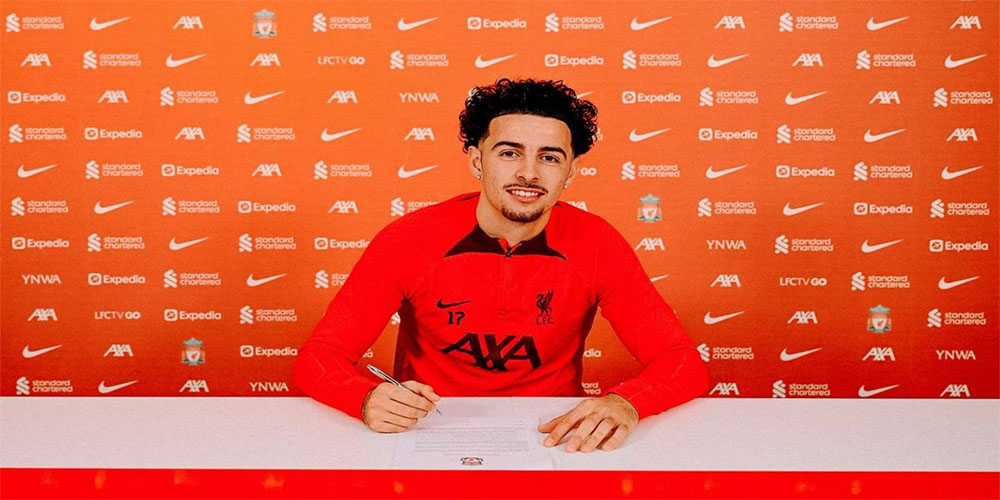 گلزن لیورپول: پدر شدن بهترین اتفاق دنیاست!