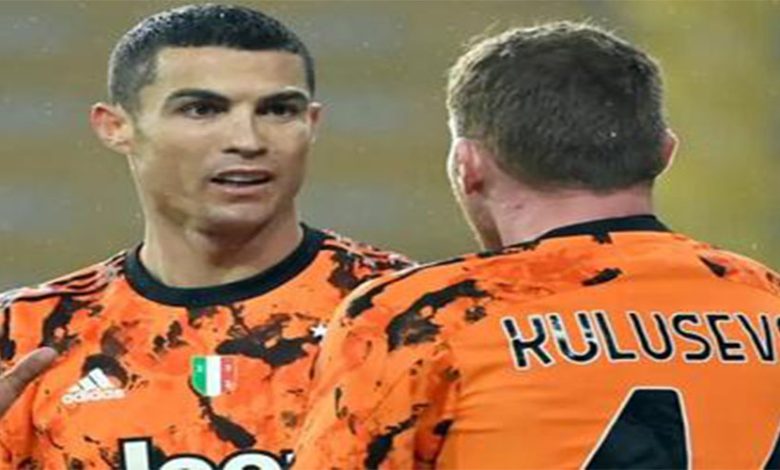 رونالدو نجاتم داد، تو مرشد فوتبالی من هستی کریس! ‏