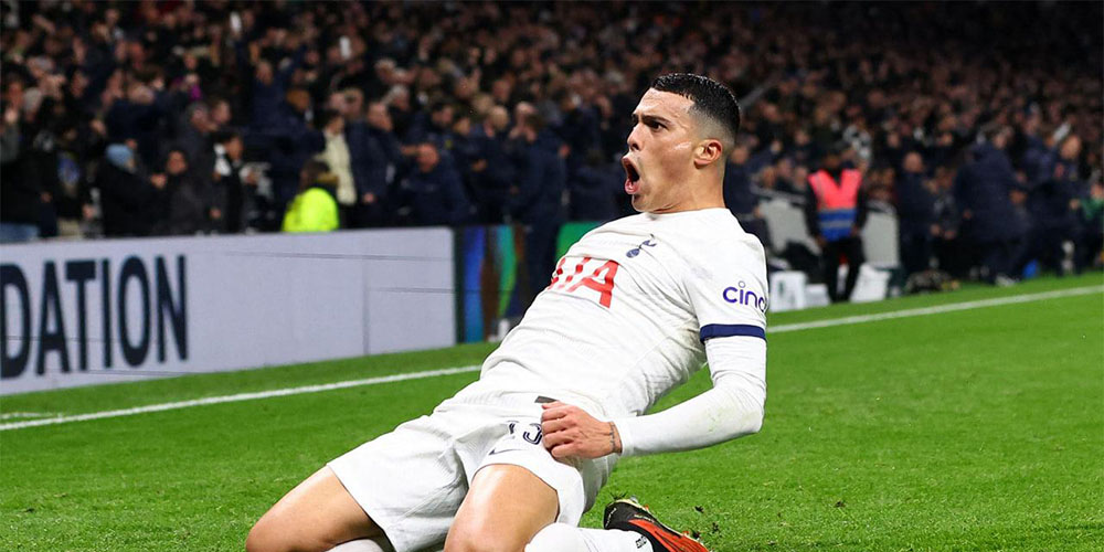 جانشین کارواخال ژانویه از لندن می‌آید!‏