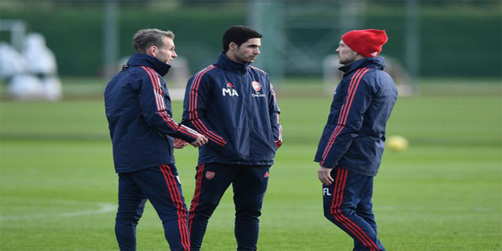 خداحافظی از فوتبال و دستیاری در منچسترسیتی - اخبار لیگ جزیره خداحافظی از فوتبال و دستیاری در منچسترسیتی