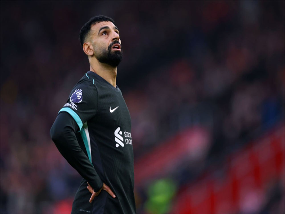 لیورپول باید روزی سه بار دور صلاح بگردد!‏