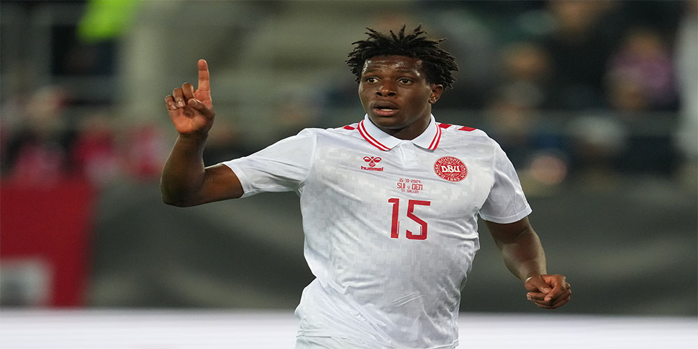 ورود منچستریونایتد به دوئل لندنی‌ها برای شکار مدافع لچه