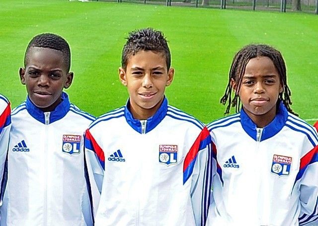 نوجوانی بردلی بارکولا نوجوانی بردلی بارکولا