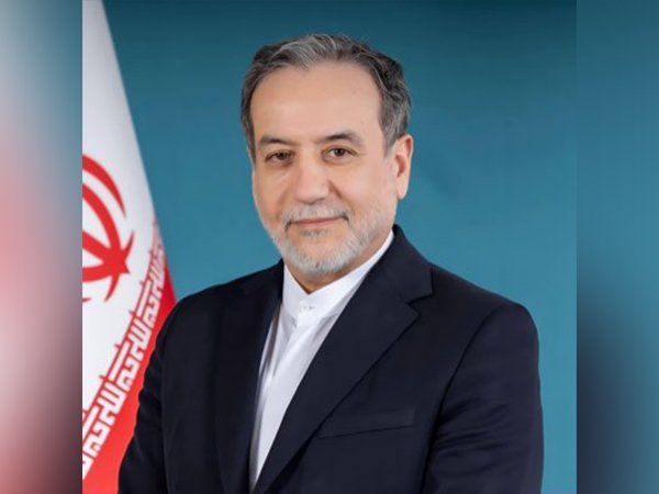 خانواده عباس عراقچی