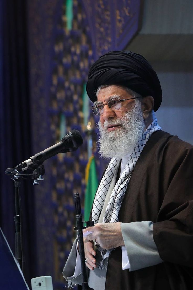 عکس سید علی خامنه‌ای