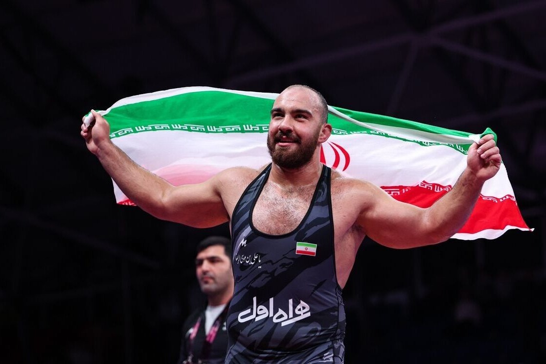 طلای سنگین‌وزن جهان برای سومین‌بار به زارع رسید