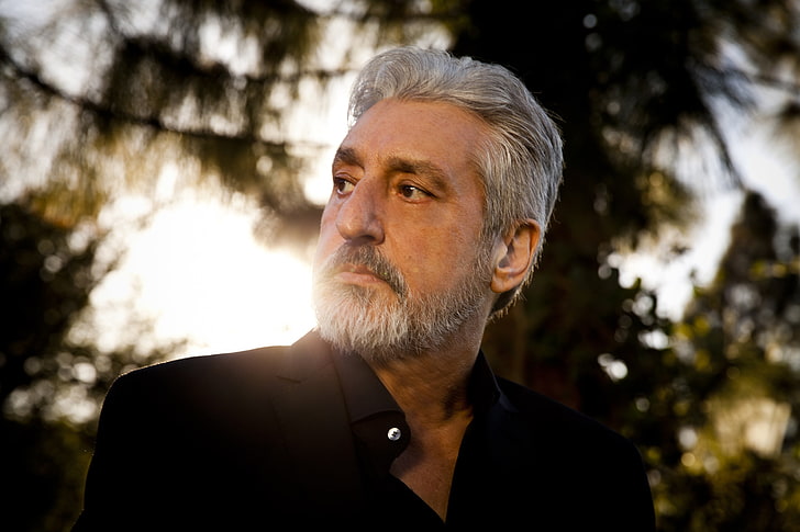 عکس ابی خواننده