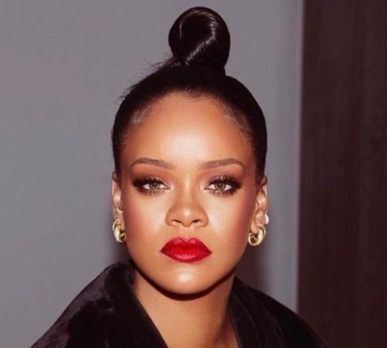 ریحانا بیوگرافی ریحانا بیوگرافی