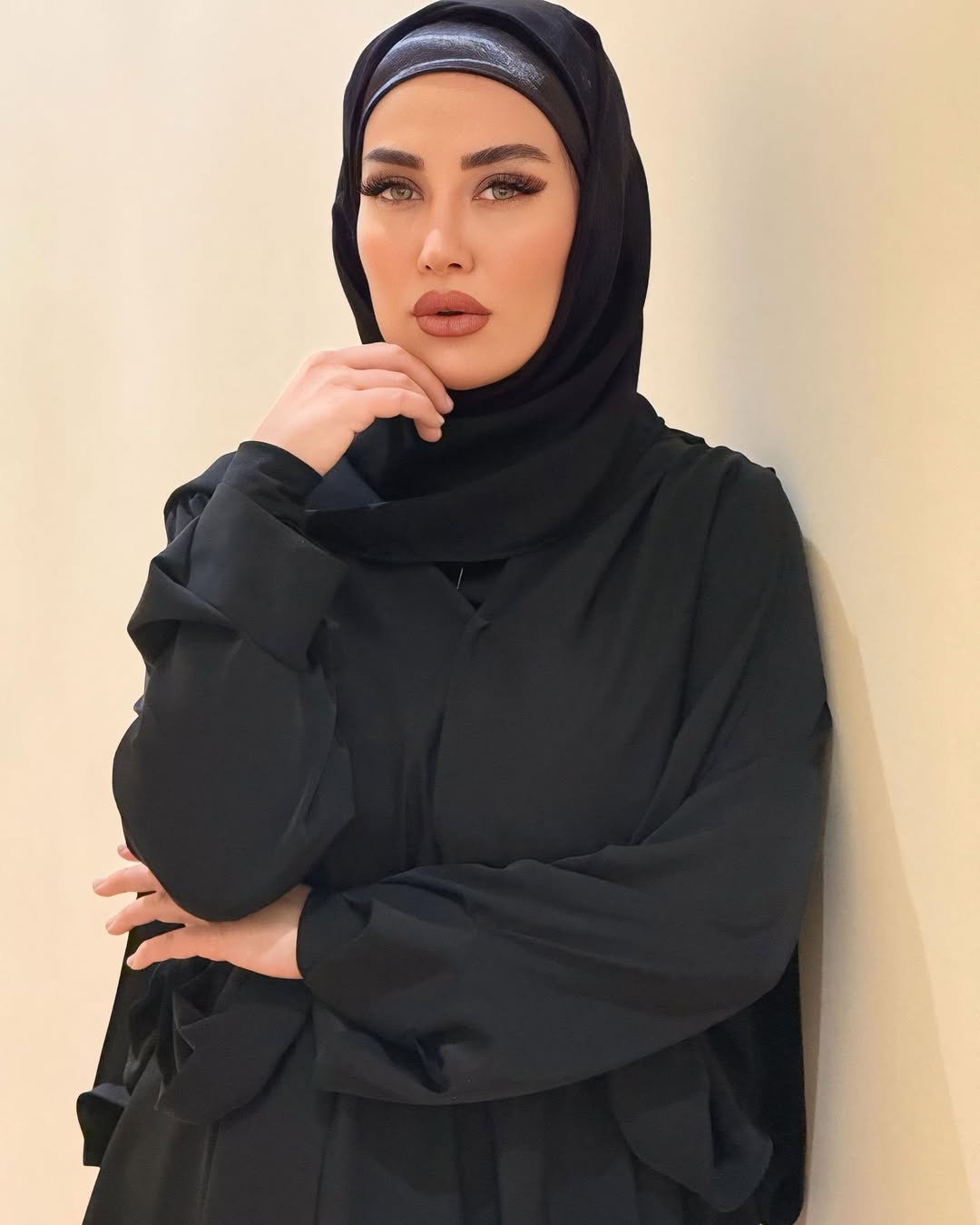 عکس بیتا قربان زاده نوازنده