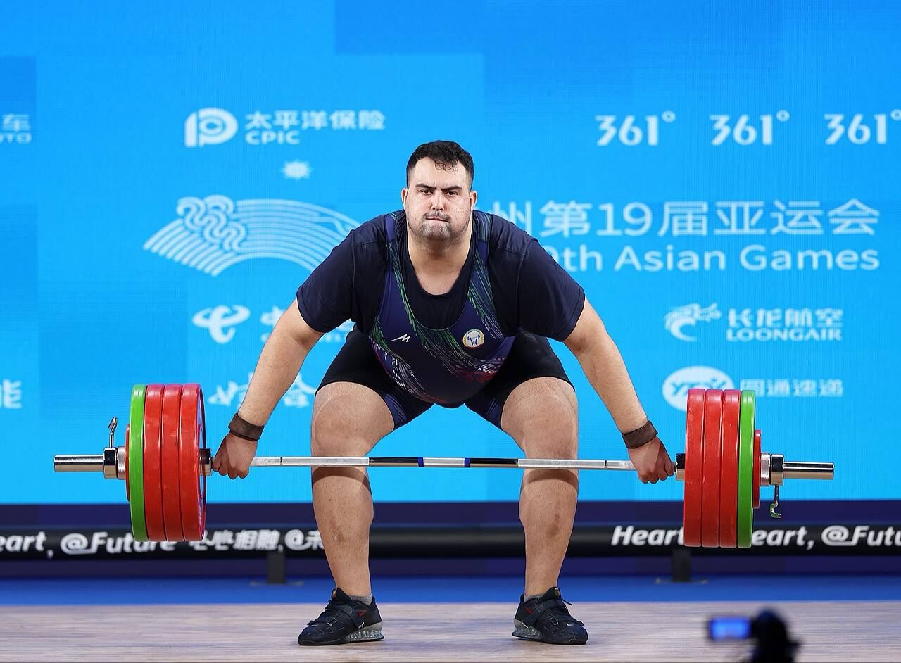 بیوگرافی علی داودی وزنهبردار بیوگرافی علی داودی وزنهبردار