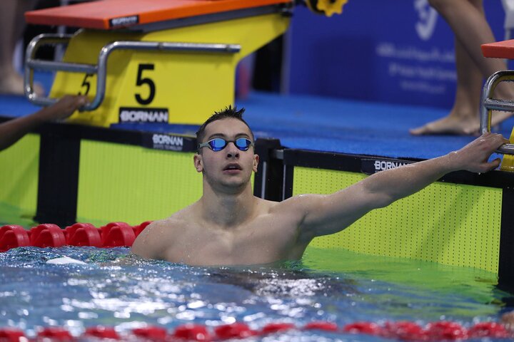 محمدمهدی غلامی قهرمان ۱۰۰ متر پروانه