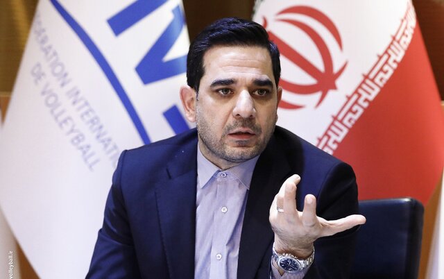 حمایت فدراسیون والیبال ایران از صابر کاظمی