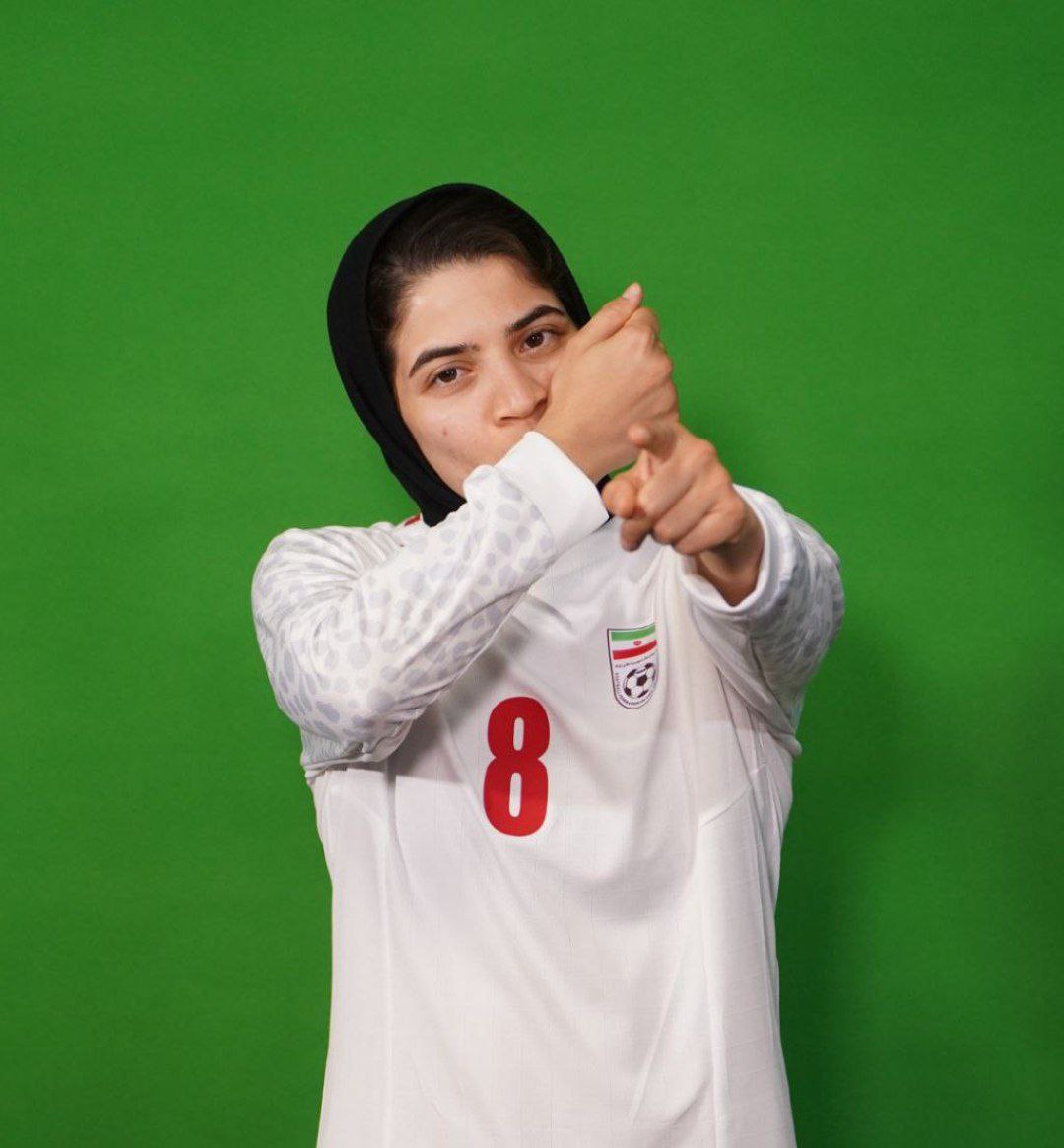 عکس الهام عنافچه فوتسال