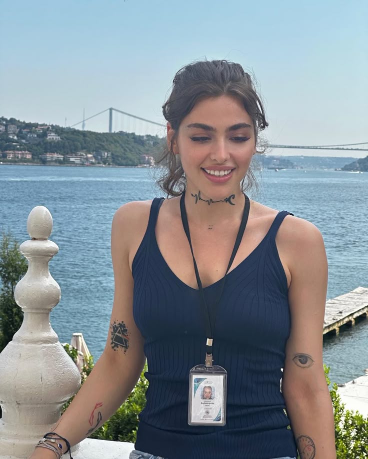 ریحانه پارسا سکسی ایرانی 