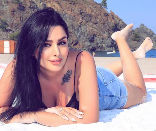 دنیا جهانبخت لخت