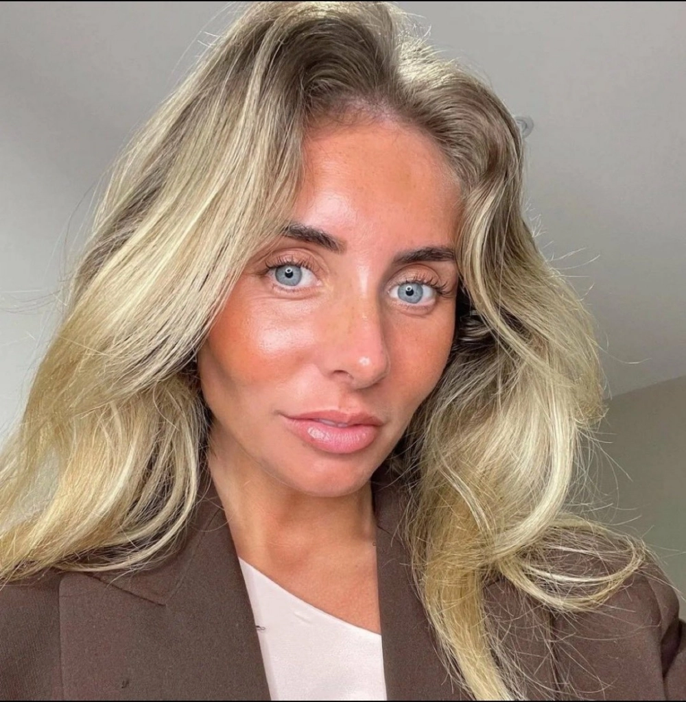 واکنشها به آهنگ رپ بانی بلو