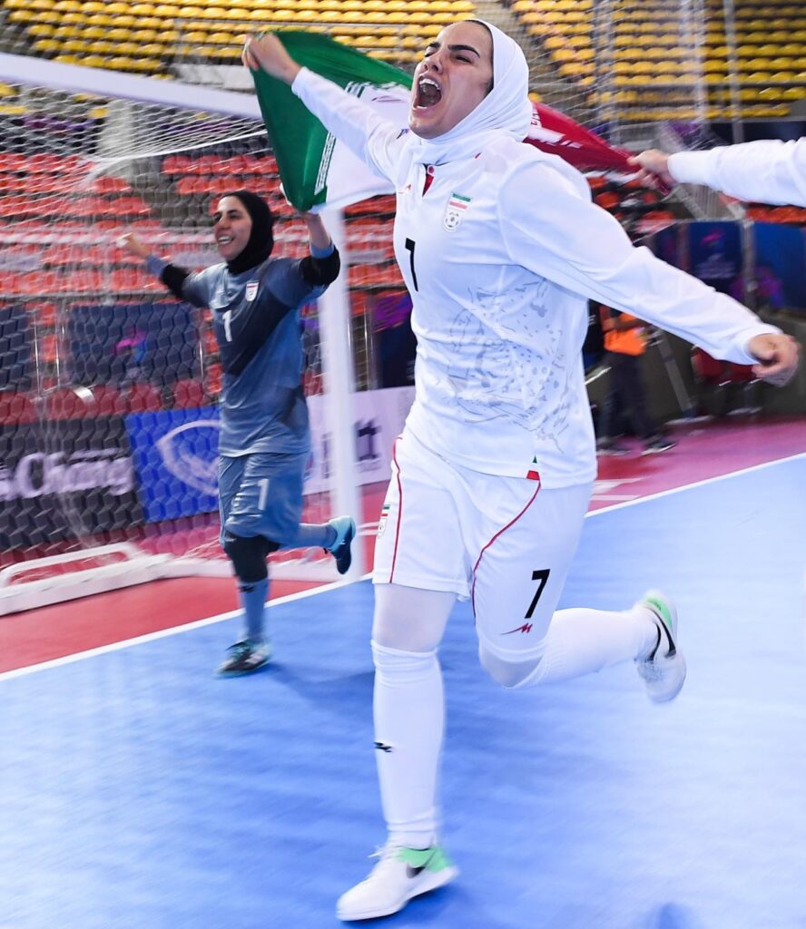 عکس فرشته کریمی فوتسال