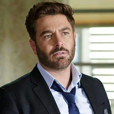 محمدرضا گلزا بیوگرافی محمدرضا گلزا بیوگرافی