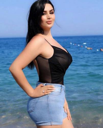 درآمد دنیا جهانبخت از کجاست