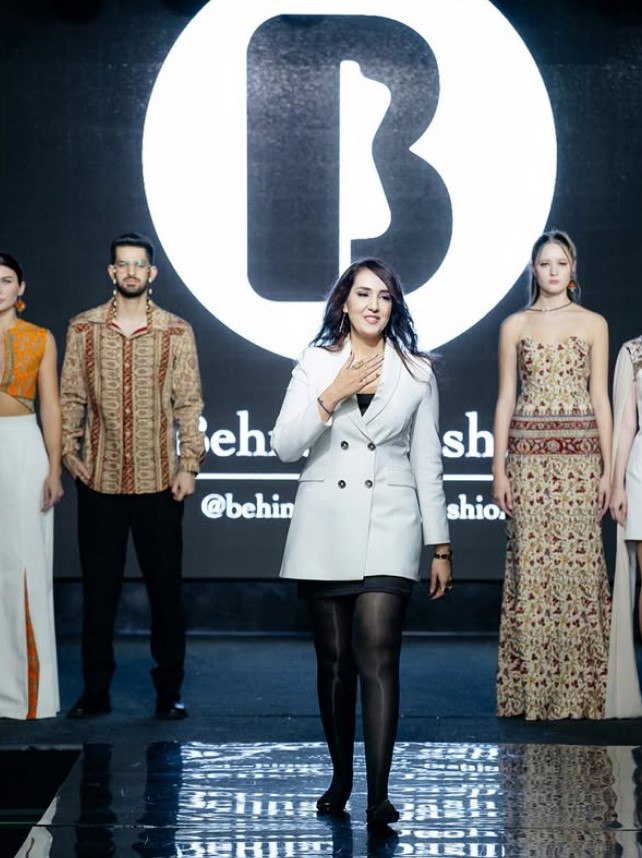 فشن شوی ایرانی به میزبانی بهناز دشتی