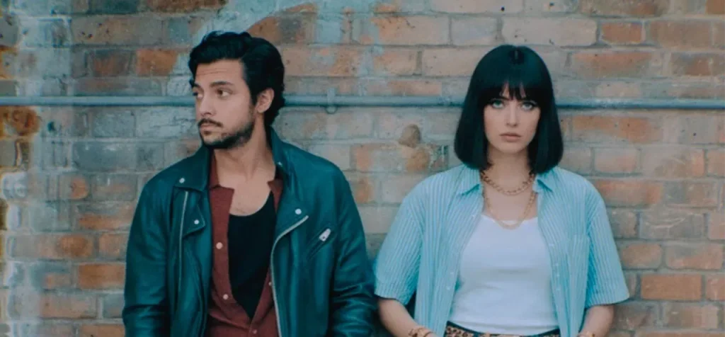 مهراد هیدن و اجرای سه‌بعدی با نوا