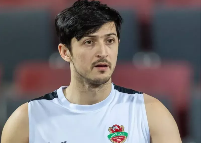 سردار آزمون در تراکتور