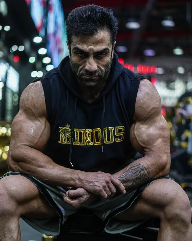 وحید بادپی با پیروزی در هند جواز المپیا گرفت