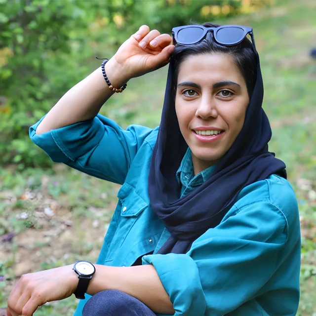 فرزانه توسلی بیوگرافی