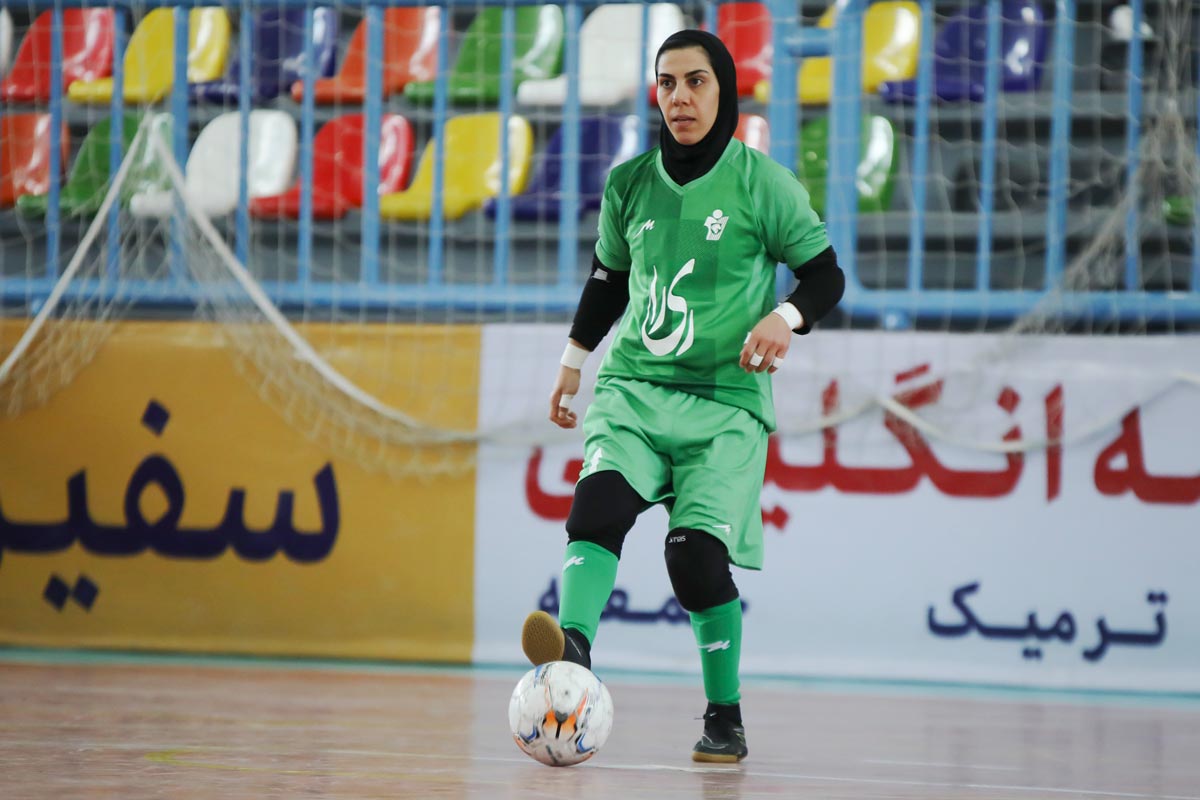 عکس پروفایل فرزانه توسلی