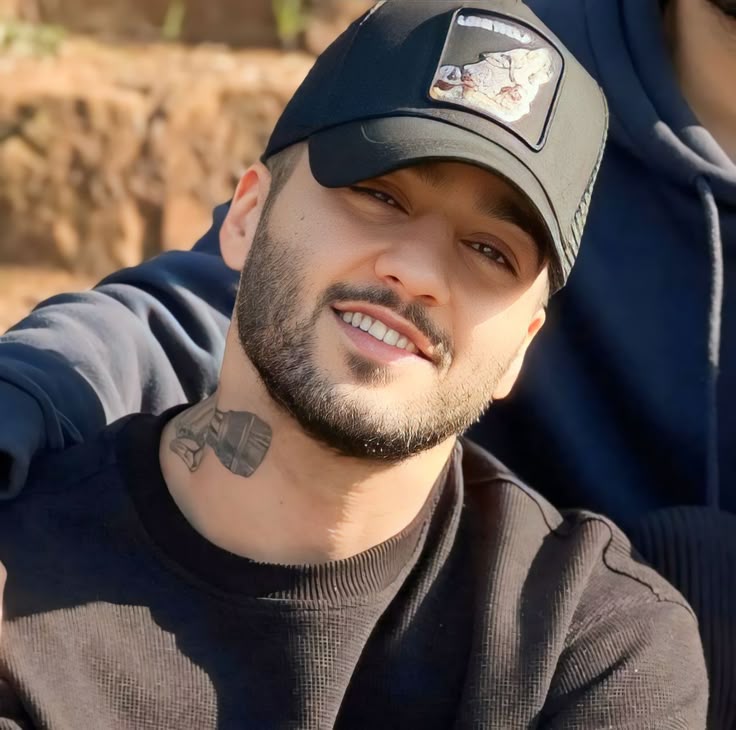 توماج صالحی زبان مادری عربم ترکم