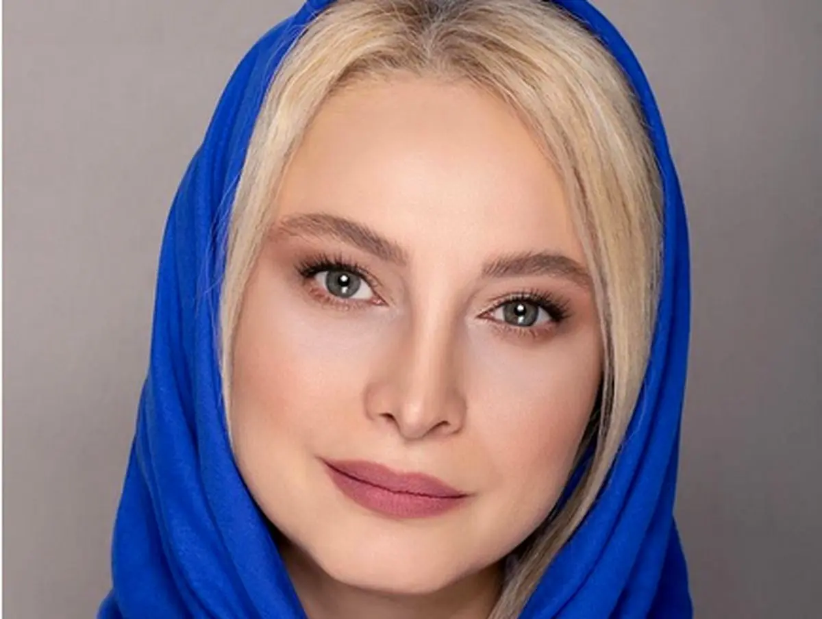 مریم کاویانی در فرش قرمز جشن حافظ ۱۴۰۴