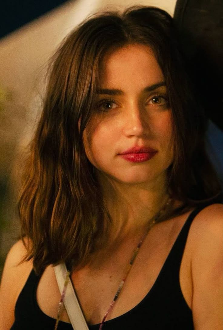 آنا د آرماس خبرچین