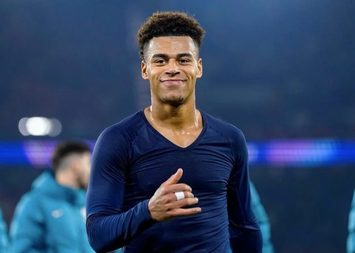 ستاره فرانسوی پاری‌سن‌ژرمن دزیره دوئه