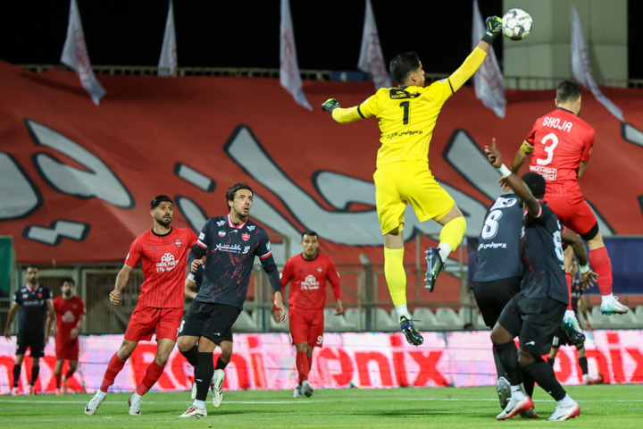 بازی پرسپولیس تراکتور ۱۴۰۴