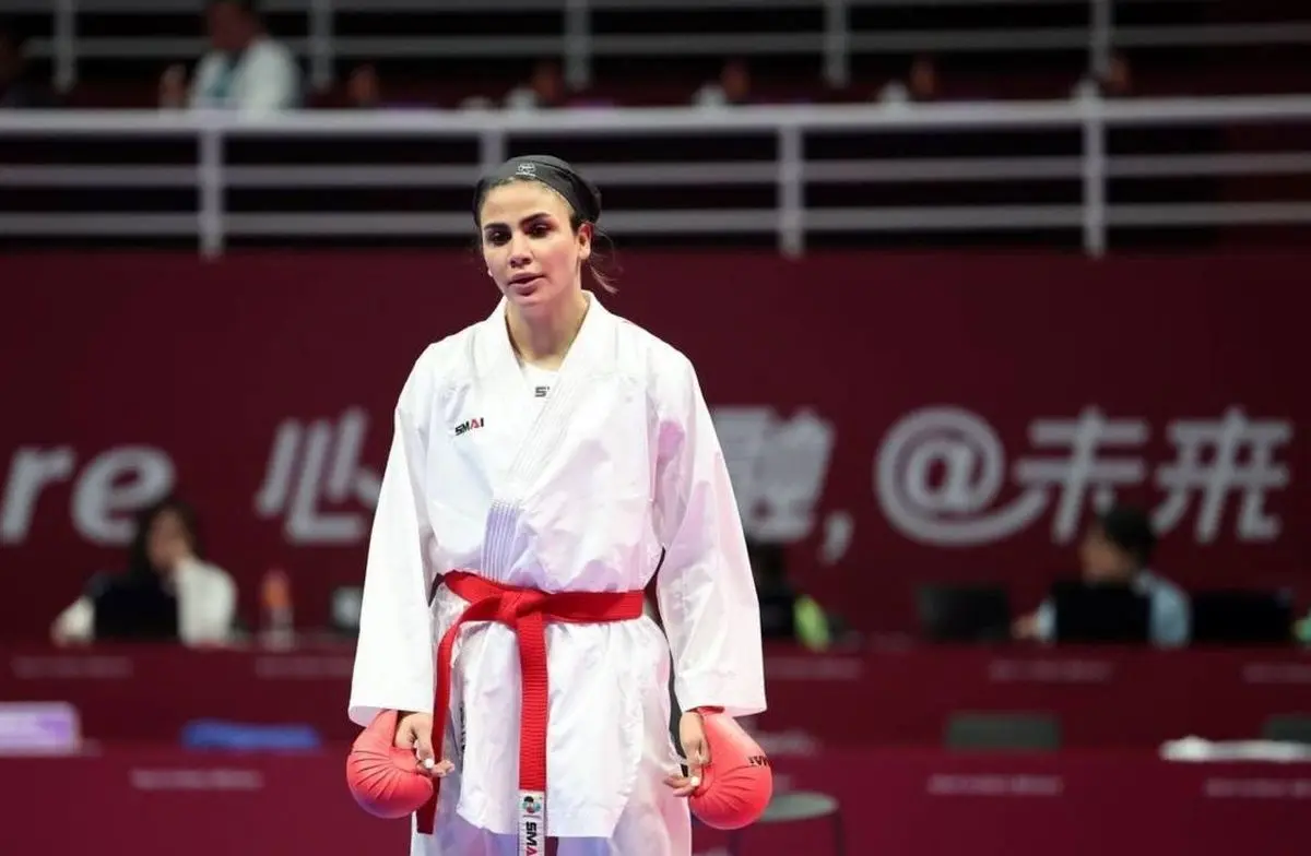 Wallpaper Sarah Bahmaniar