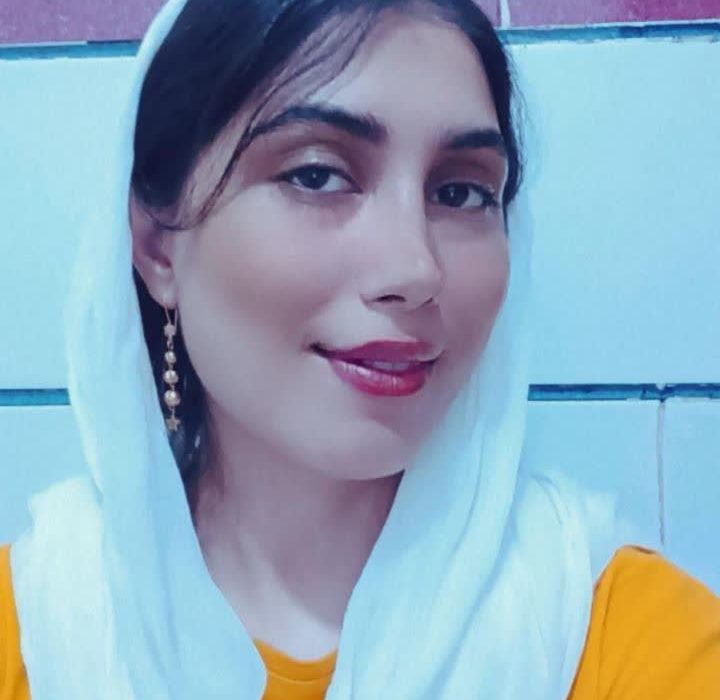 الناز قربانی و طناز قربانی