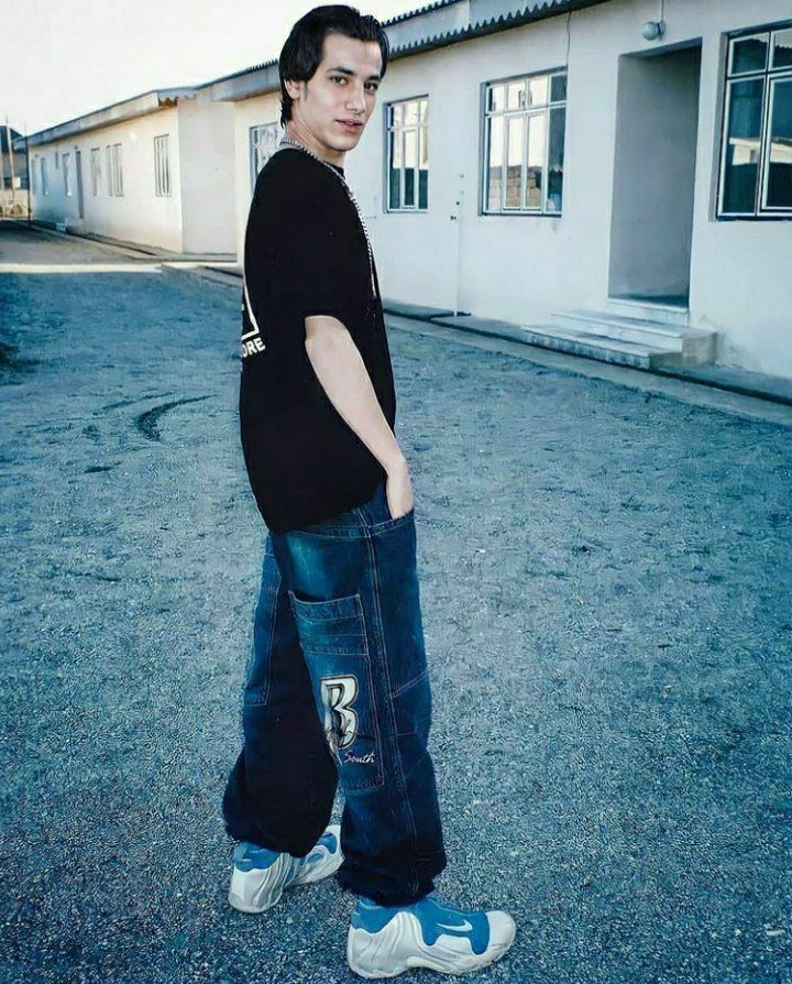 عکس امیر تتلو در ترکیه