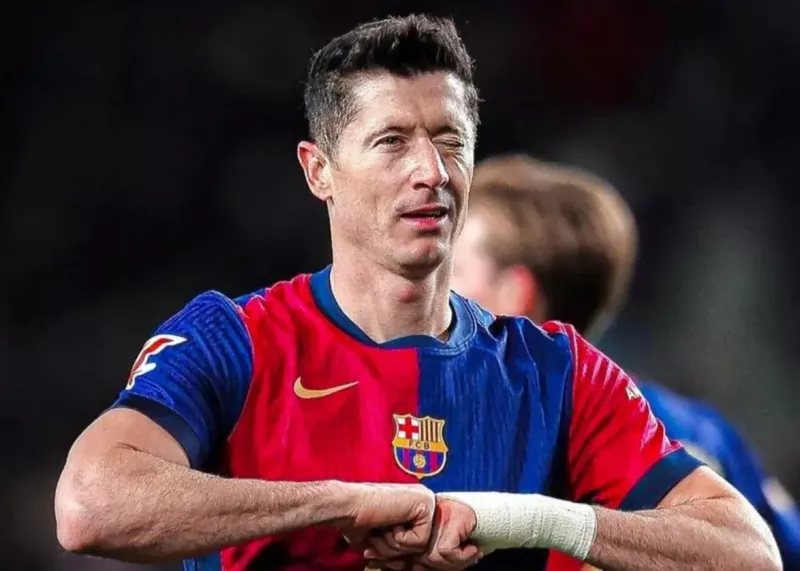 لواندوفسکی و رکورد ۵۸ گل در سال ۲۰۲۱