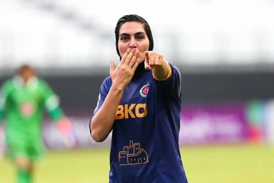 مصدومیت زهرا قنبری