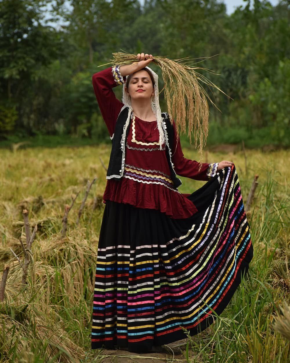 لباس محلی گیلان در نیویورک تقدیر شد