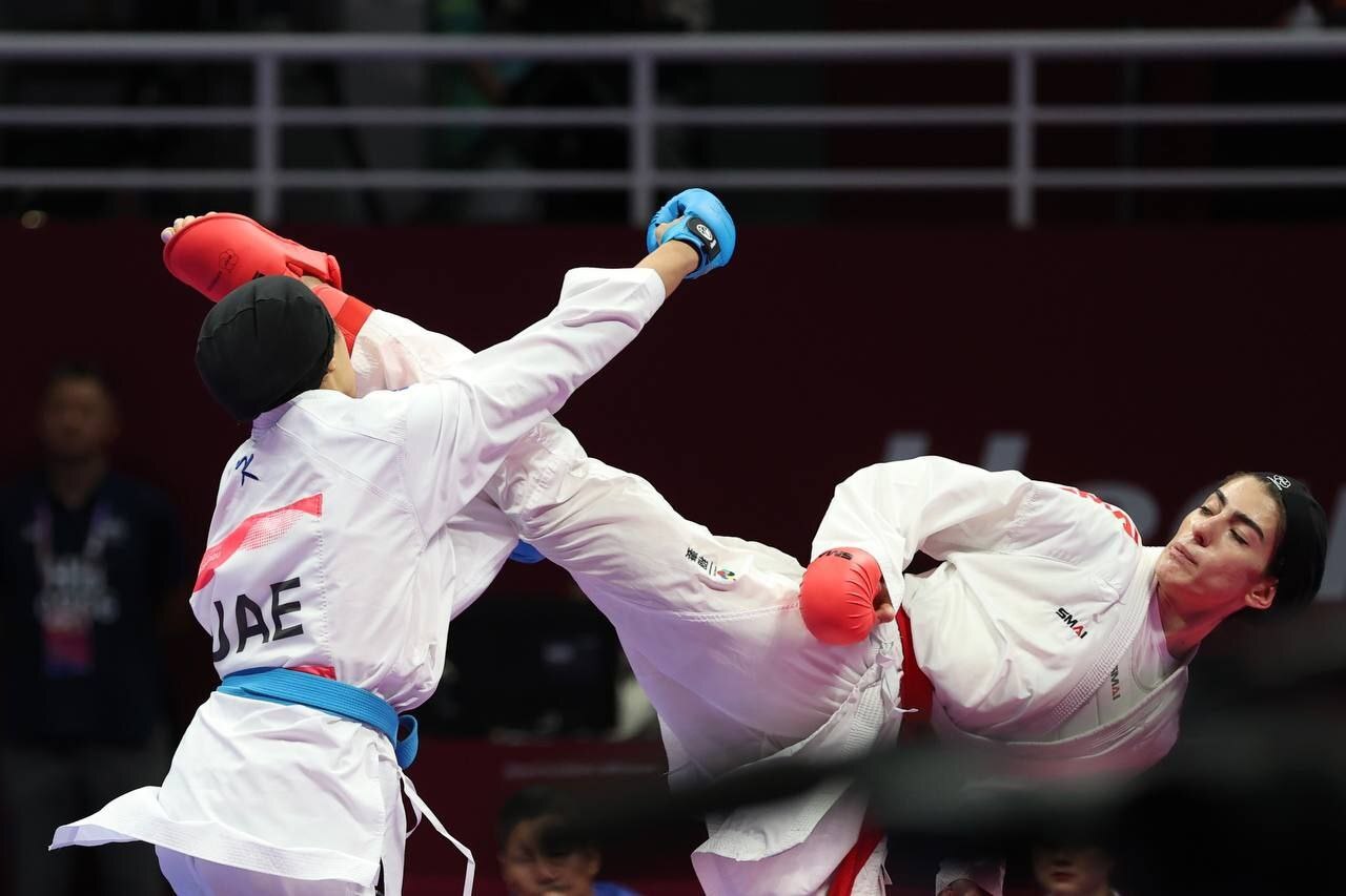 عکس آتوسا گلشادنژاد تیم ملی 